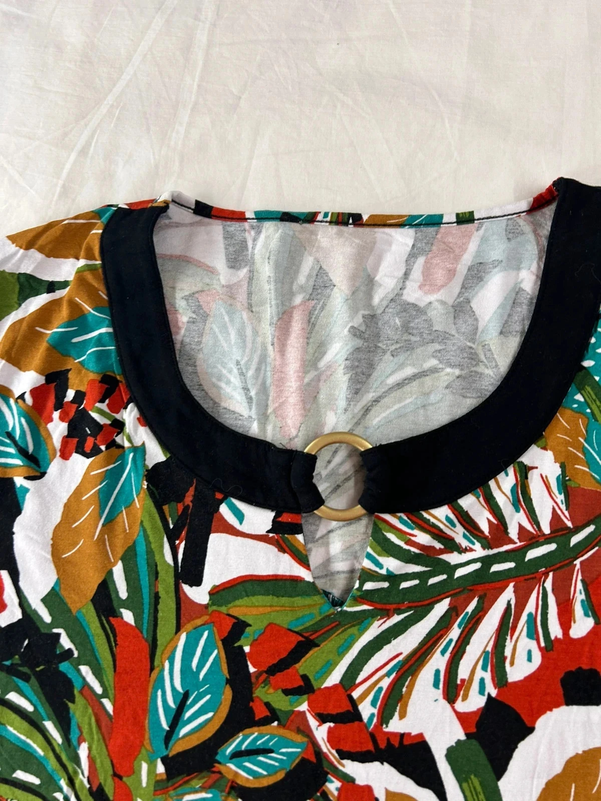 Blusa vintage multicolor de manga corta – photo 6